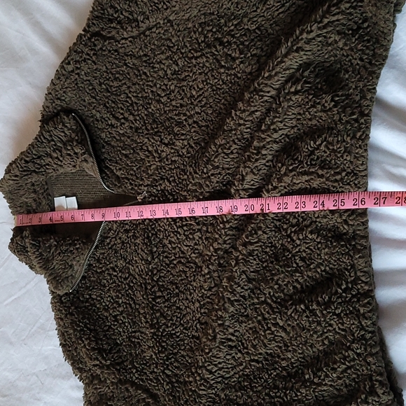 H&M Quarter Zip Teddy Sweater - Picture 4 of 6
